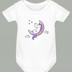 Body Unicornio dormido en la luna