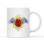 Taza Love is Love