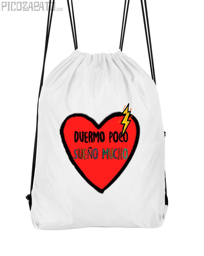 Mochila Duermo poco, sueño mucho